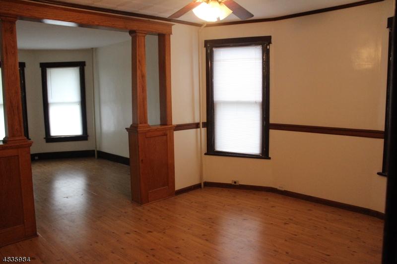 22 N Jackson Ave - Photo 1