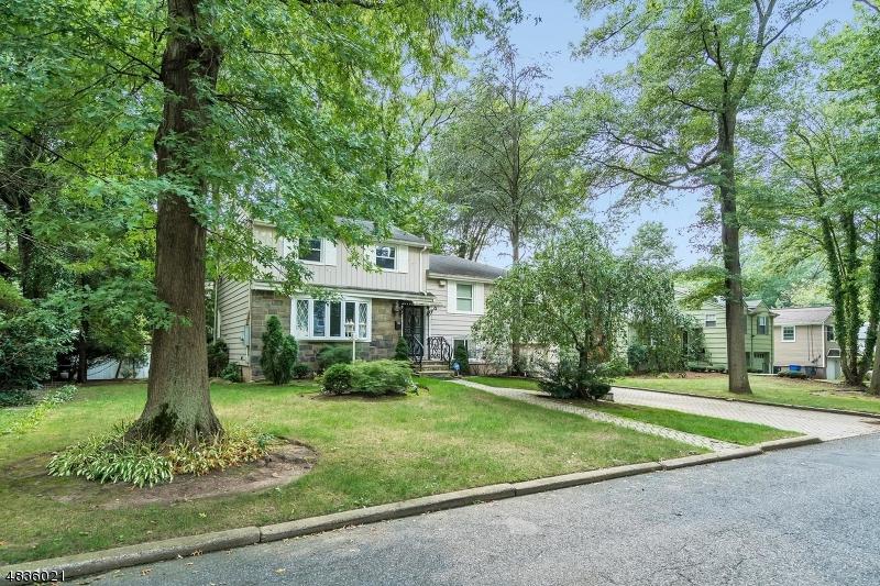 392 Marlboro Rd - Photo 1