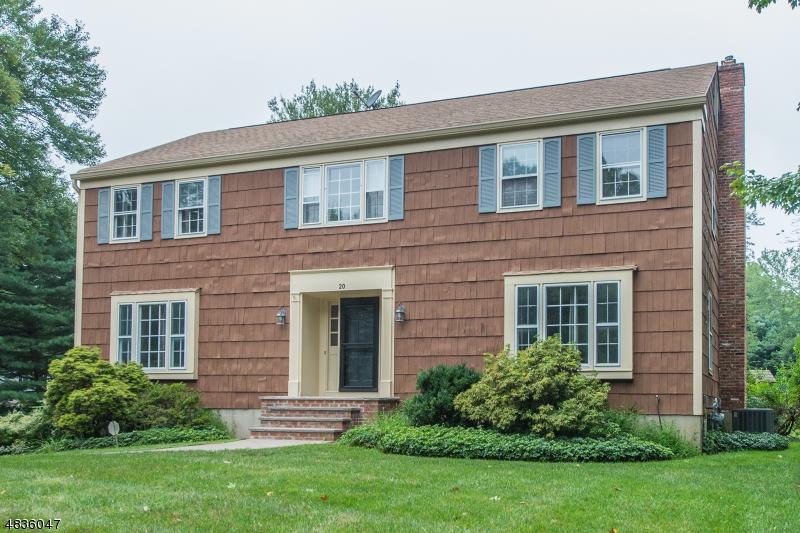 20 Larch Dr - Photo 1
