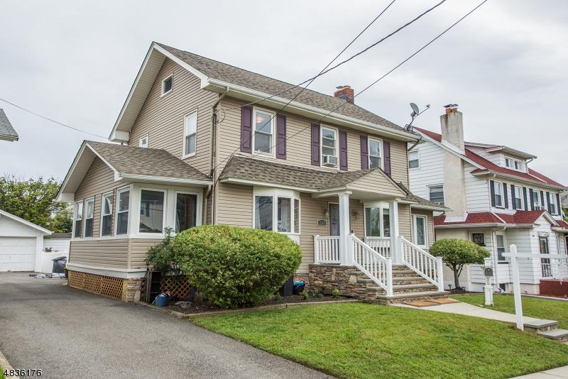 114 Dumont Ave - Photo 1