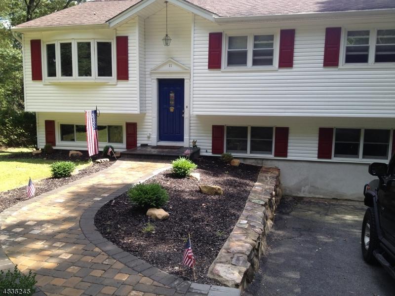 11 Woodstock Trl - Photo 1