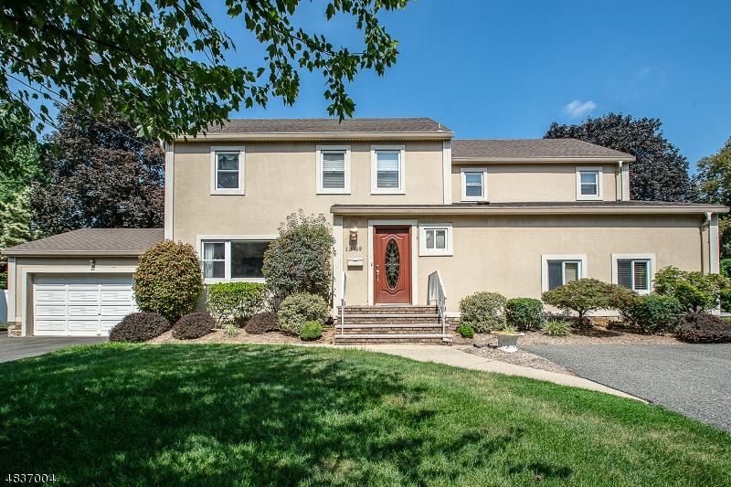 13 Henrietta Ct - Photo 1