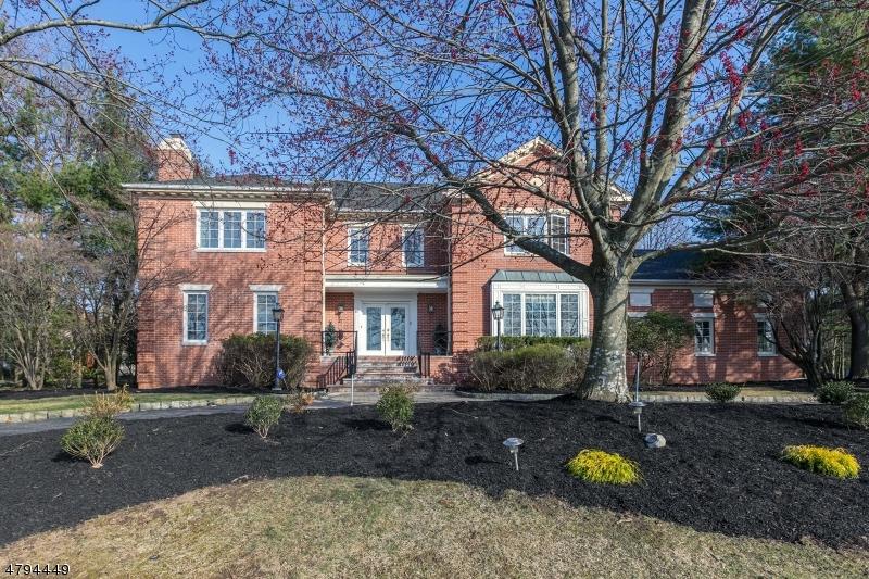 47 Forest Hills Way - Photo 1