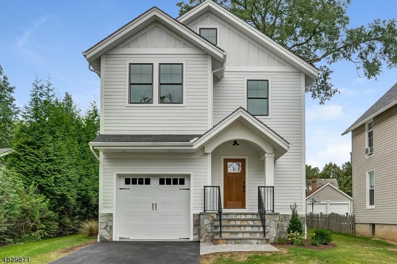 50 Summit Ave - Photo 1
