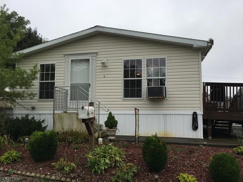 8 Cedar Dr - Photo 1
