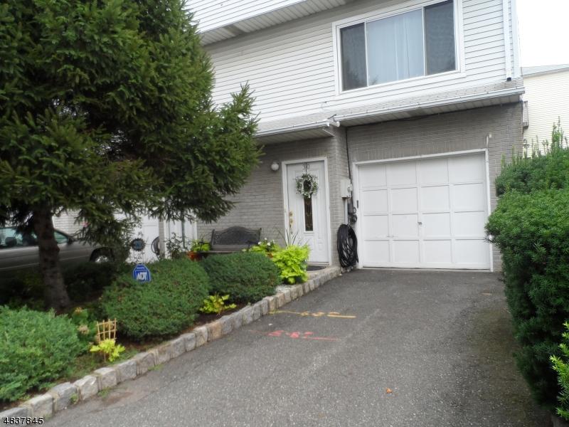 404 Chestnut St - Photo 1