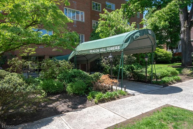 10 Euclid Ave - Photo 1
