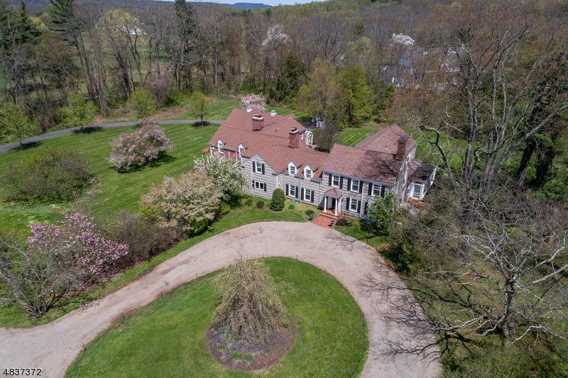 502 Van Beuren Rd - Photo 1