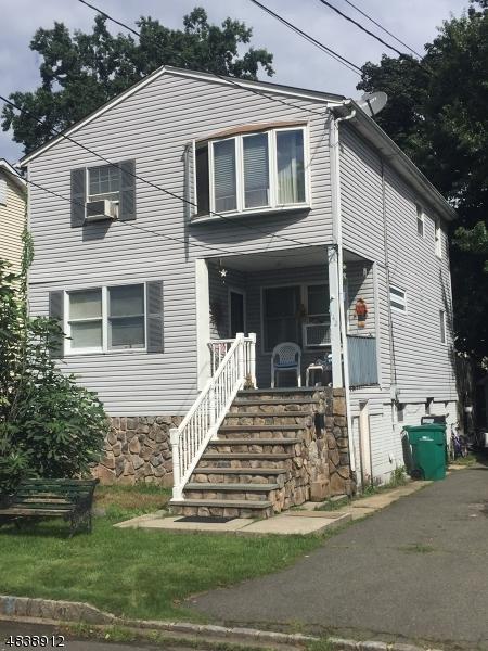 142 Hart St - Photo 1