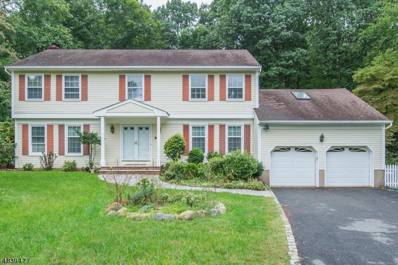 59 Mcnab Ave - Photo 1