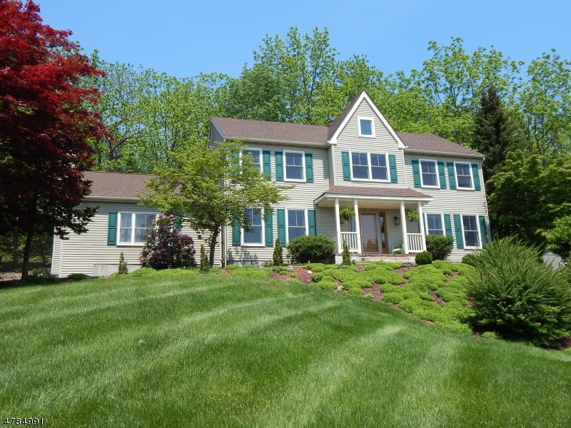 9 Rosewood Ln - Photo 1
