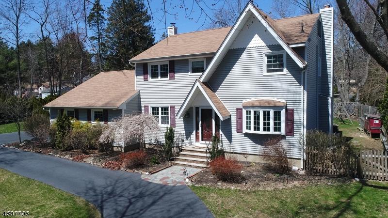 3 Quaker Hill Ln - Photo 1