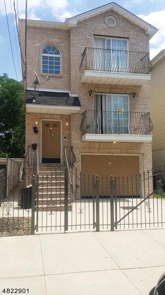 220 Chadwick Ave - Photo 1