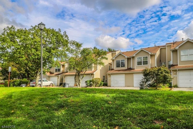 1091 Oakcroft Ln - Photo 1