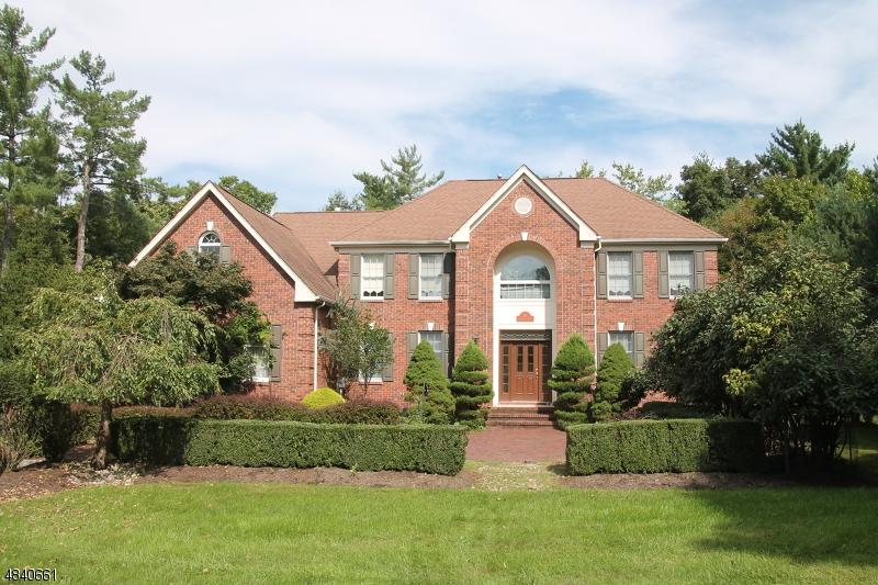 8 Sunnyfield Dr - Photo 1