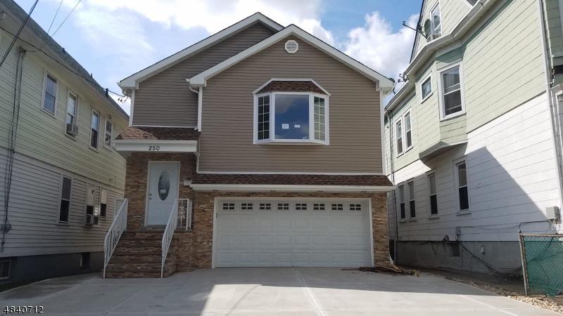 250 Trenton Ave - Photo 1
