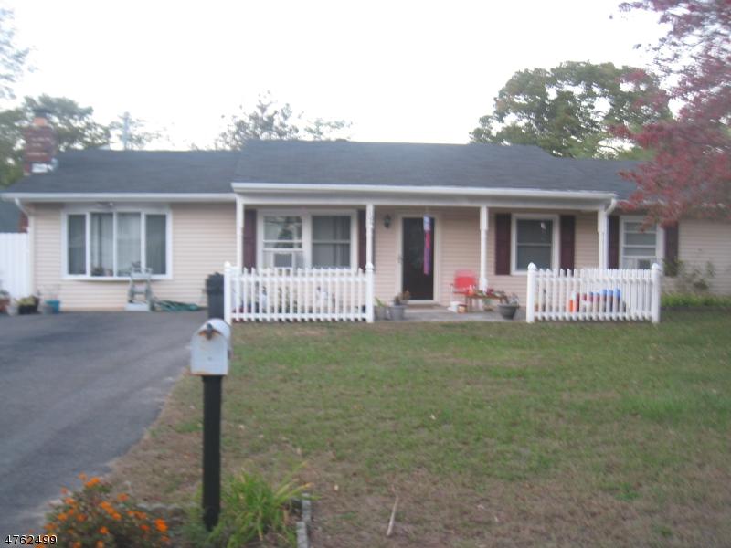 104 Cactus Dr - Photo 1