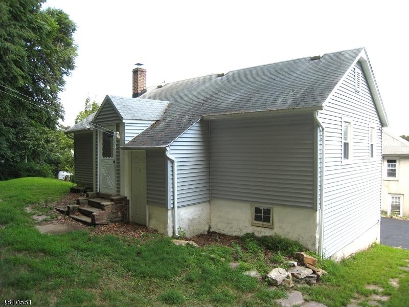 17 N Hillside Ave - Photo 1