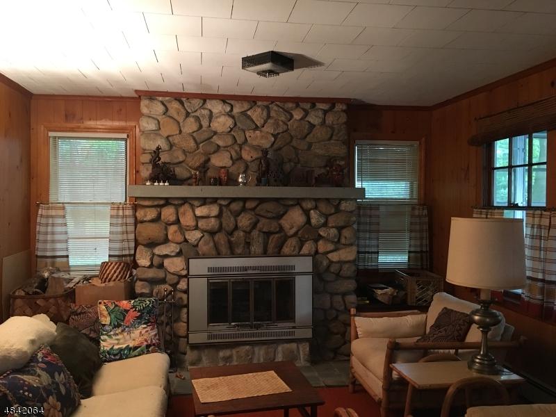 50 West Shore Dr - Photo 1