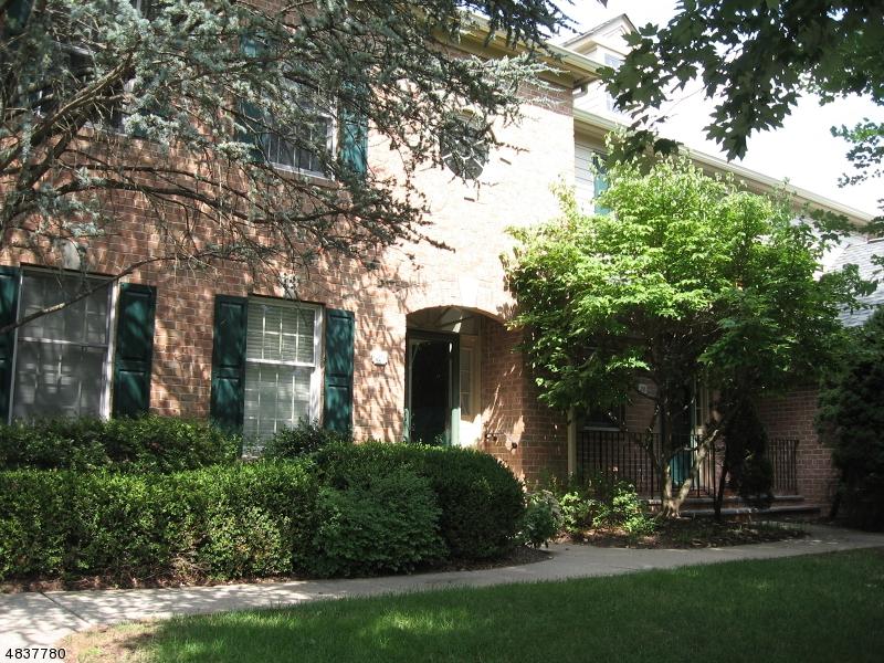 29 Pippins Way - Photo 1