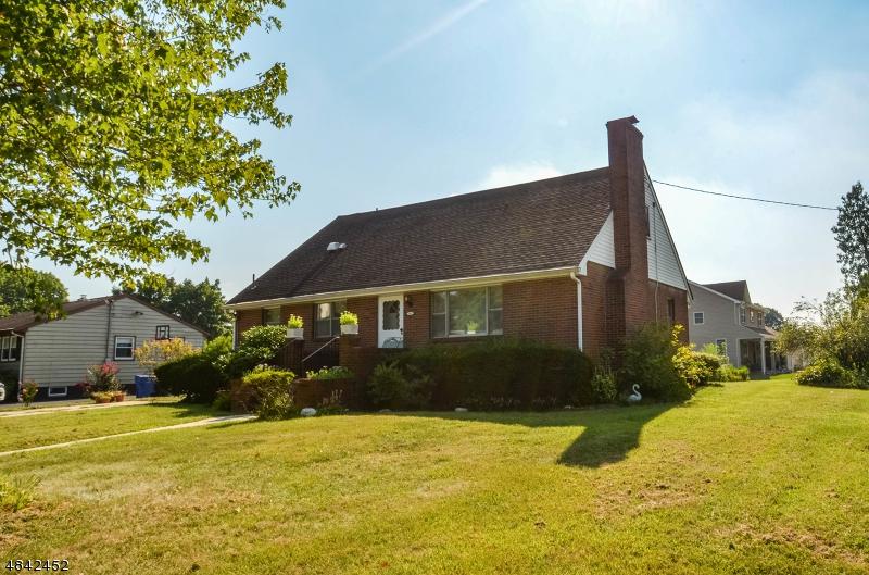1462 Joseph St - Photo 1