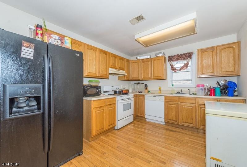 4 Lake St - Photo 1