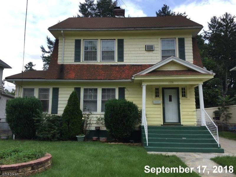 1241 Cameron Ave - Photo 1