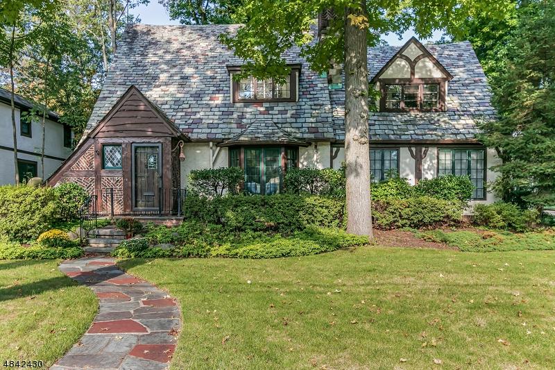702 Shadowlawn Dr - Photo 1