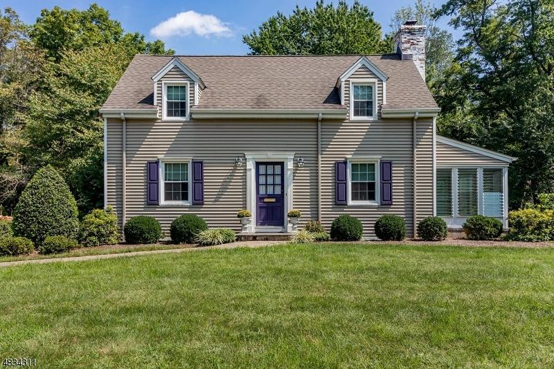 19 Pitney Ave - Photo 1