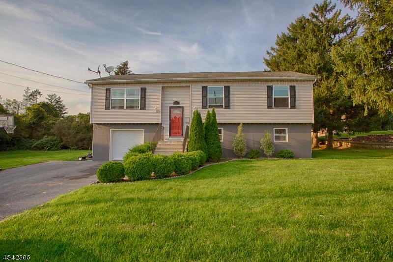 408 Hunterdon St - Photo 1