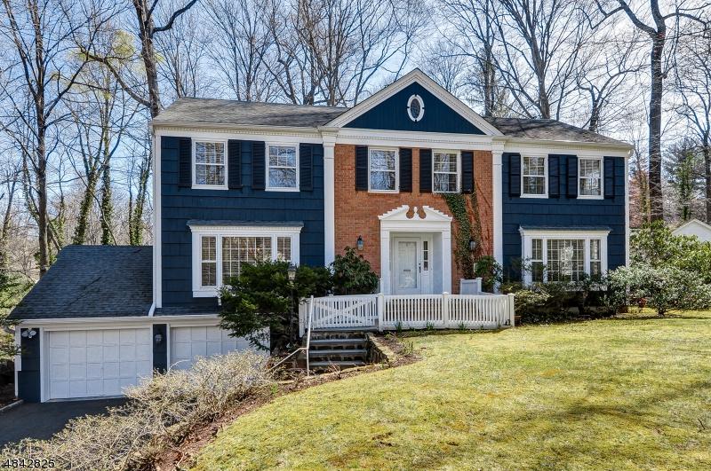 8 Countryside Dr - Photo 1