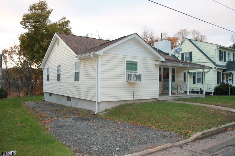 1 Grand Ave - Photo 1