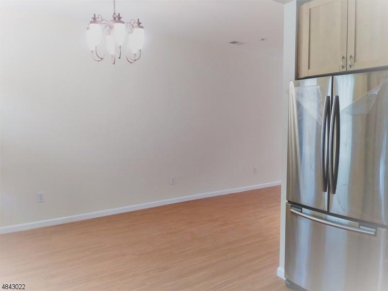 108 Grace St - Photo 1