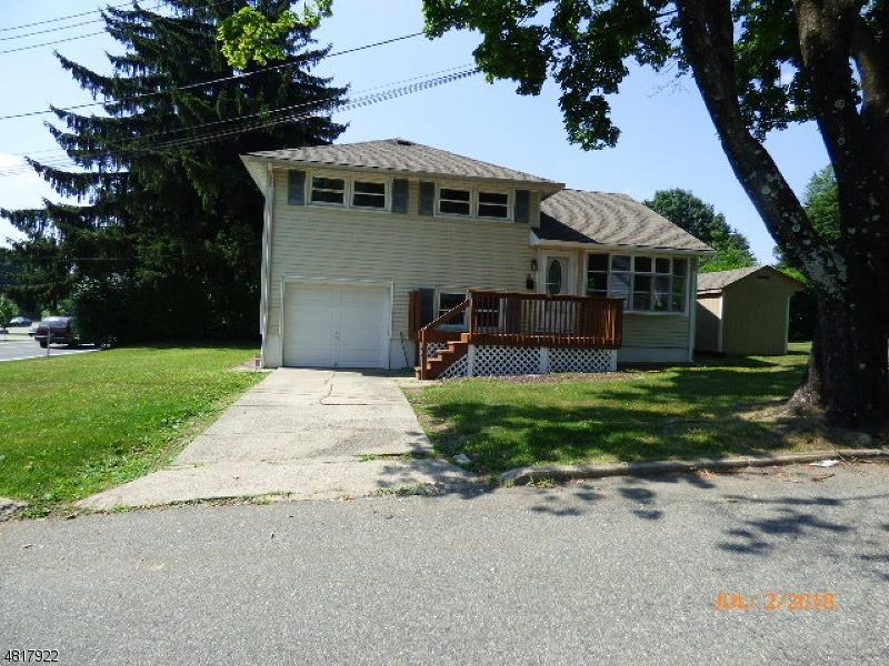 100 Oak St - Photo 1