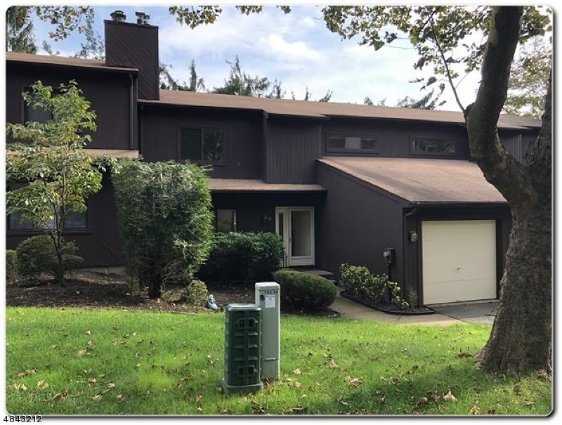 4 Mountain Ridge Dr - Photo 1