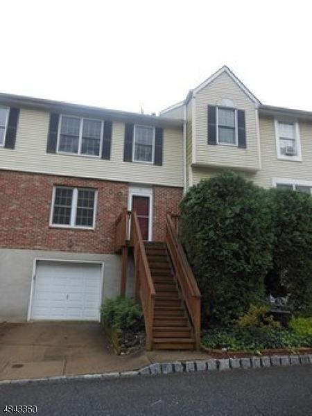 17 Cambridge East - Photo 1
