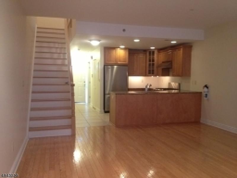 453 Springfield Ave - Photo 1