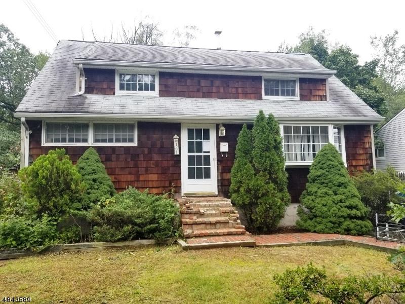 161 Rockaway Ave - Photo 1