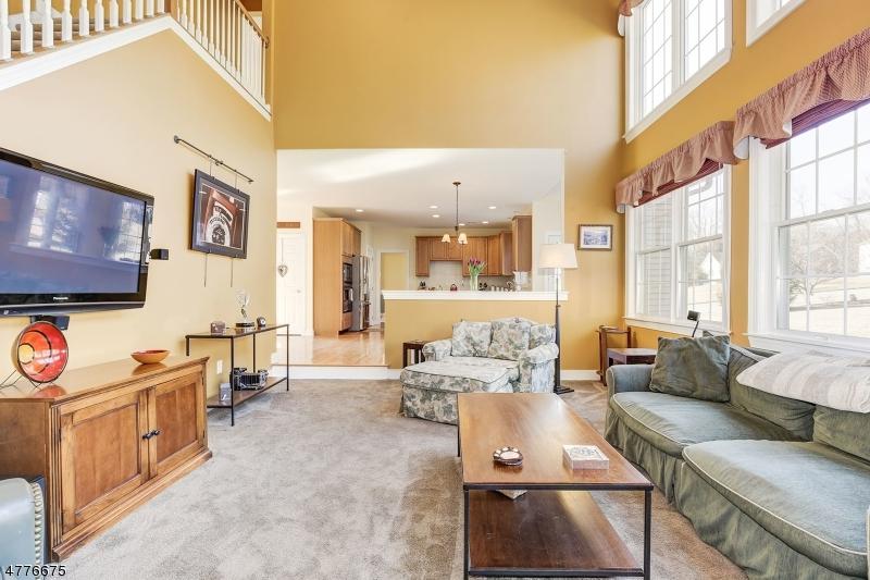 52 Vista Dr - Photo 1