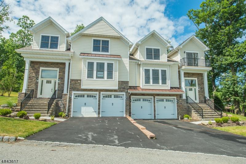 8 Summit Dr - Photo 1