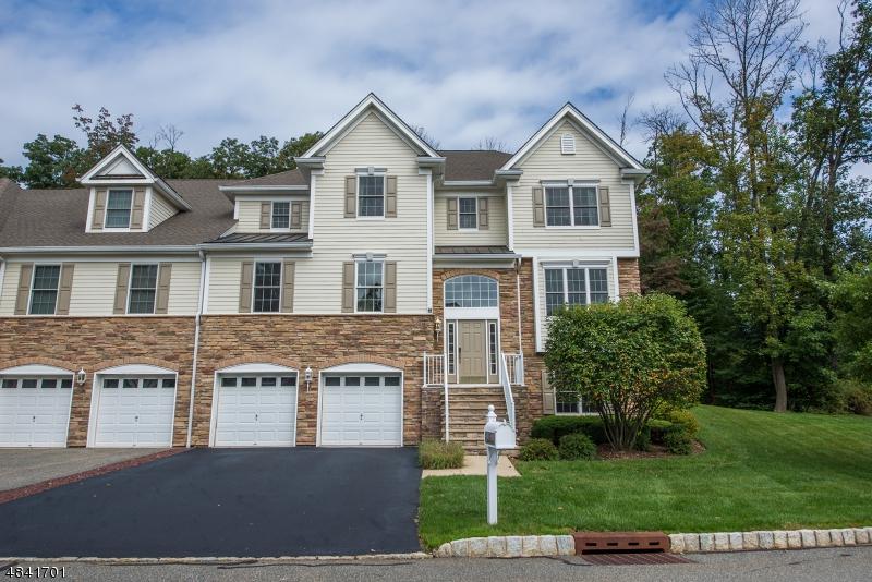 18 Whitbay Dr - Photo 1