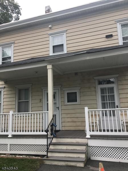 238 Everett Ave - Photo 1