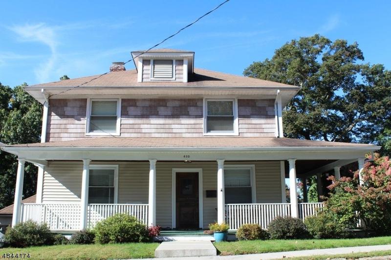 430 Hill St - Photo 1
