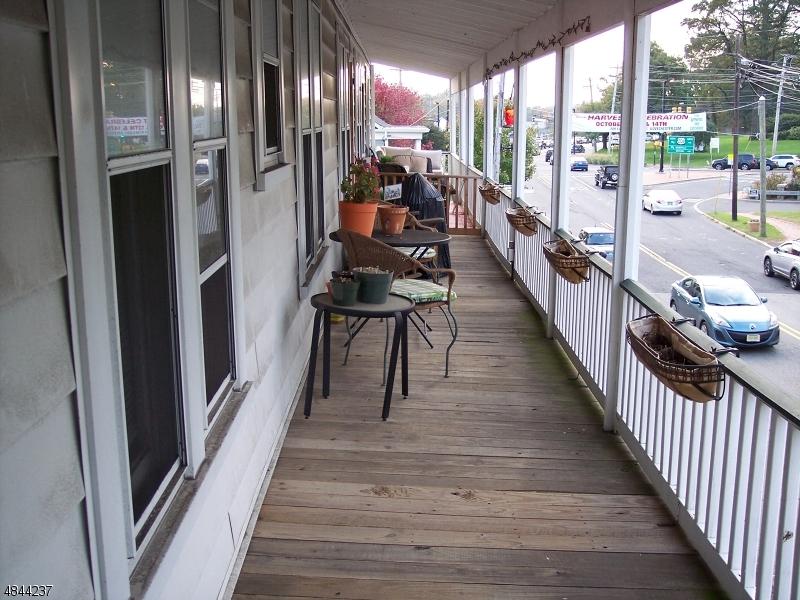 28 Main St - Photo 1