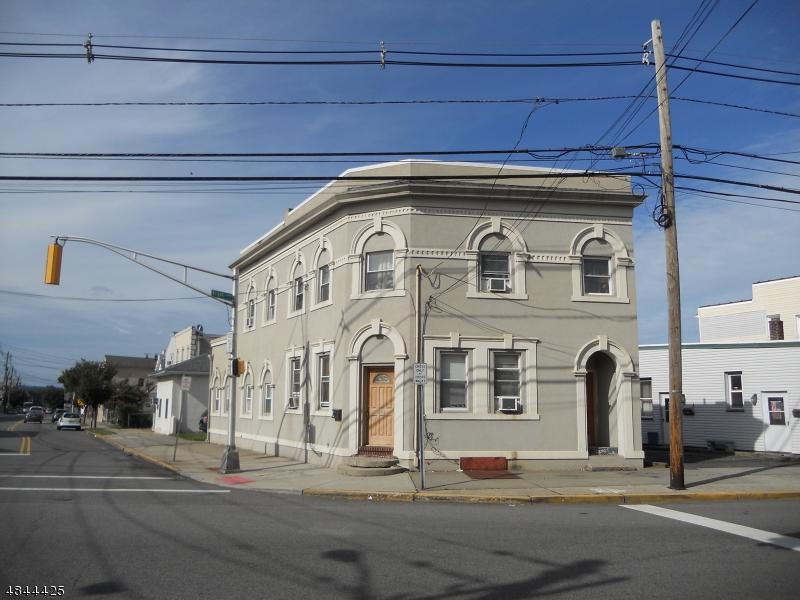 195 Midland Ave - Photo 1