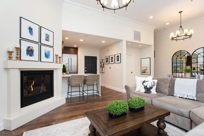15 Warren St - Photo 1