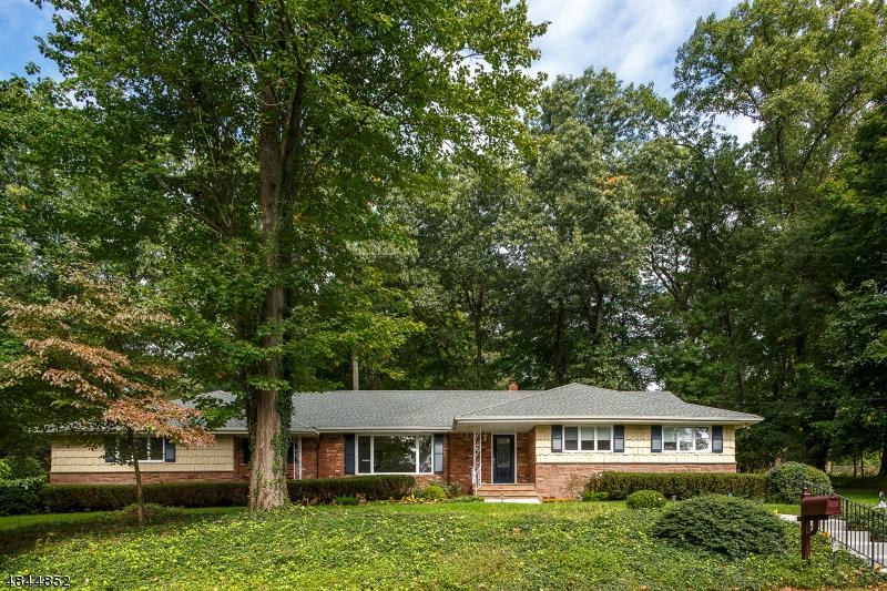 20 Dorchester Rd - Photo 1