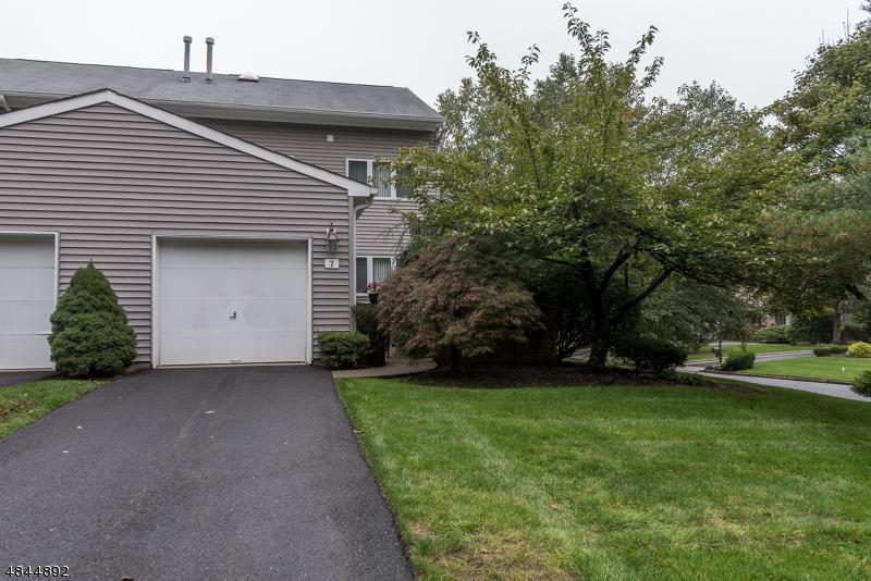 7 Litchult Ln - Photo 1