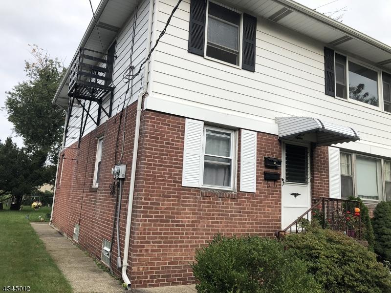 15 Richardson Ave - Photo 1
