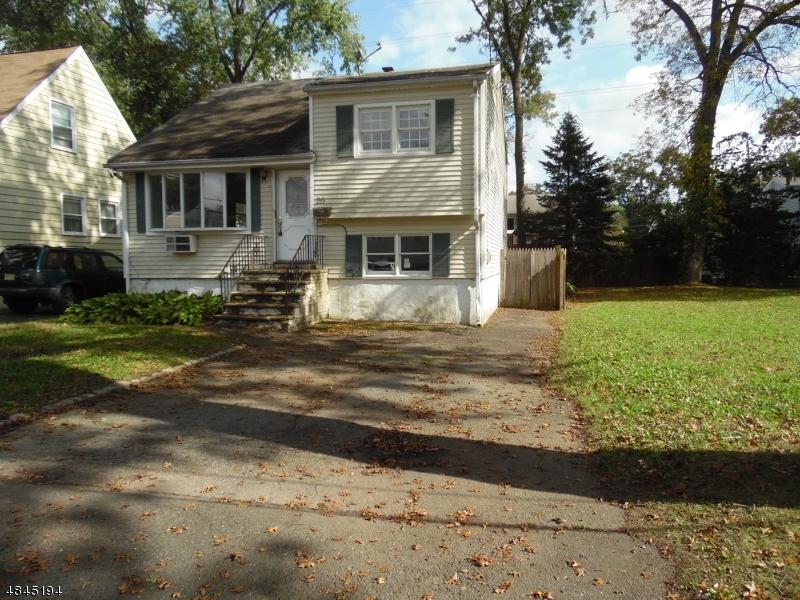 20 Huron Ave - Photo 1